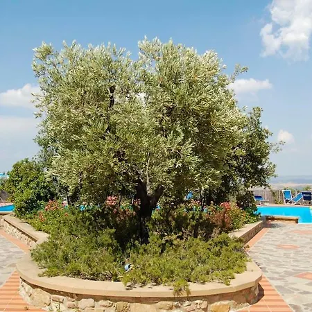 Sleeps 5 Pool Wifi T762840 Apartment