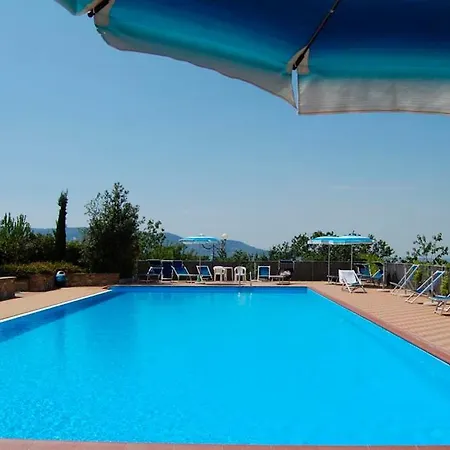 Sleeps 5 Pool Wifi T762840 *