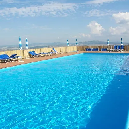 Sleeps 5 Pool Wifi T762840 Apartment
