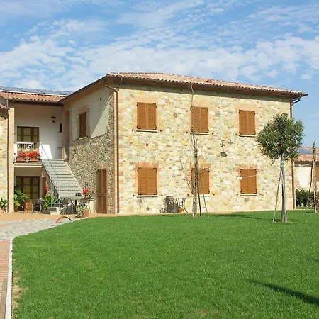 Apartment Sleeps 5 Pool Wifi T762840 Lajatico